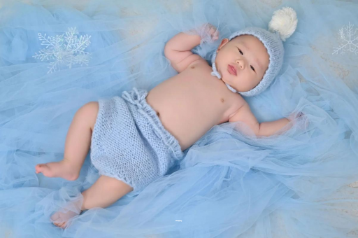 平阳宝宝几个月可以吃饭